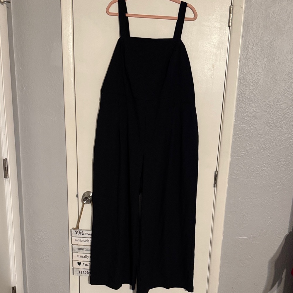 Ava & Viv Black wide leg Jumpsuit - size 1x